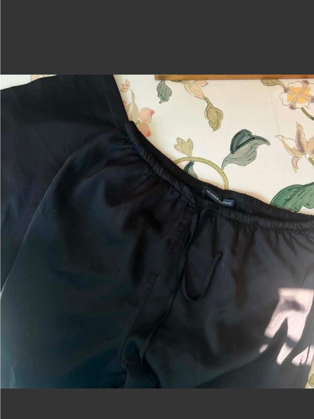 HUGEE ISO Brandy Melville Black Satin Silk Pants